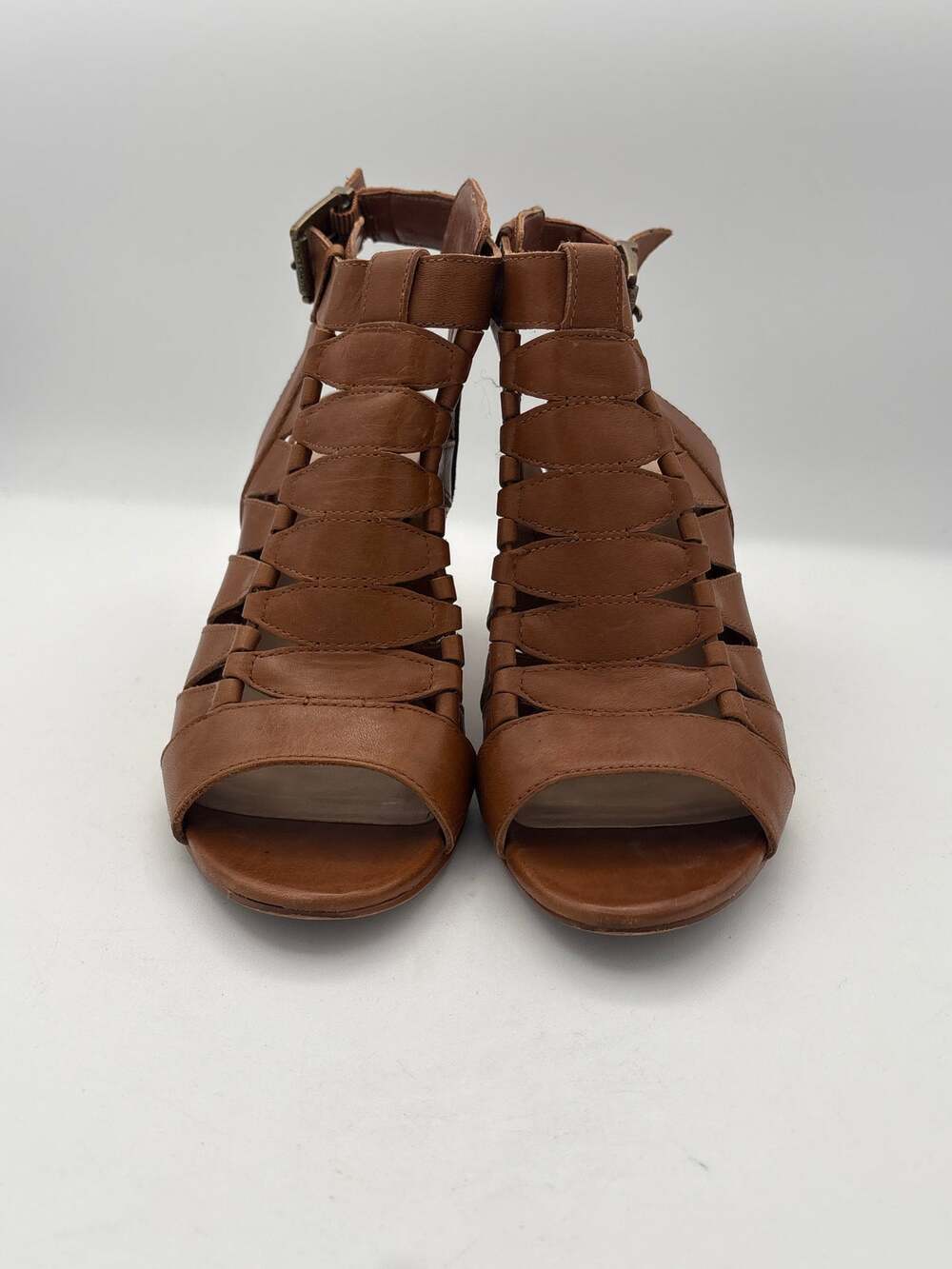 Womens Vince Camuto Brown Leather Gladiator Heels Size 7.5 Three Inch Heel